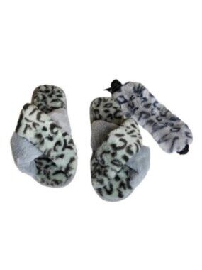 NEW Surell Grey Animal Print Faux Fur Eye Mask & Slippers Set 7-8